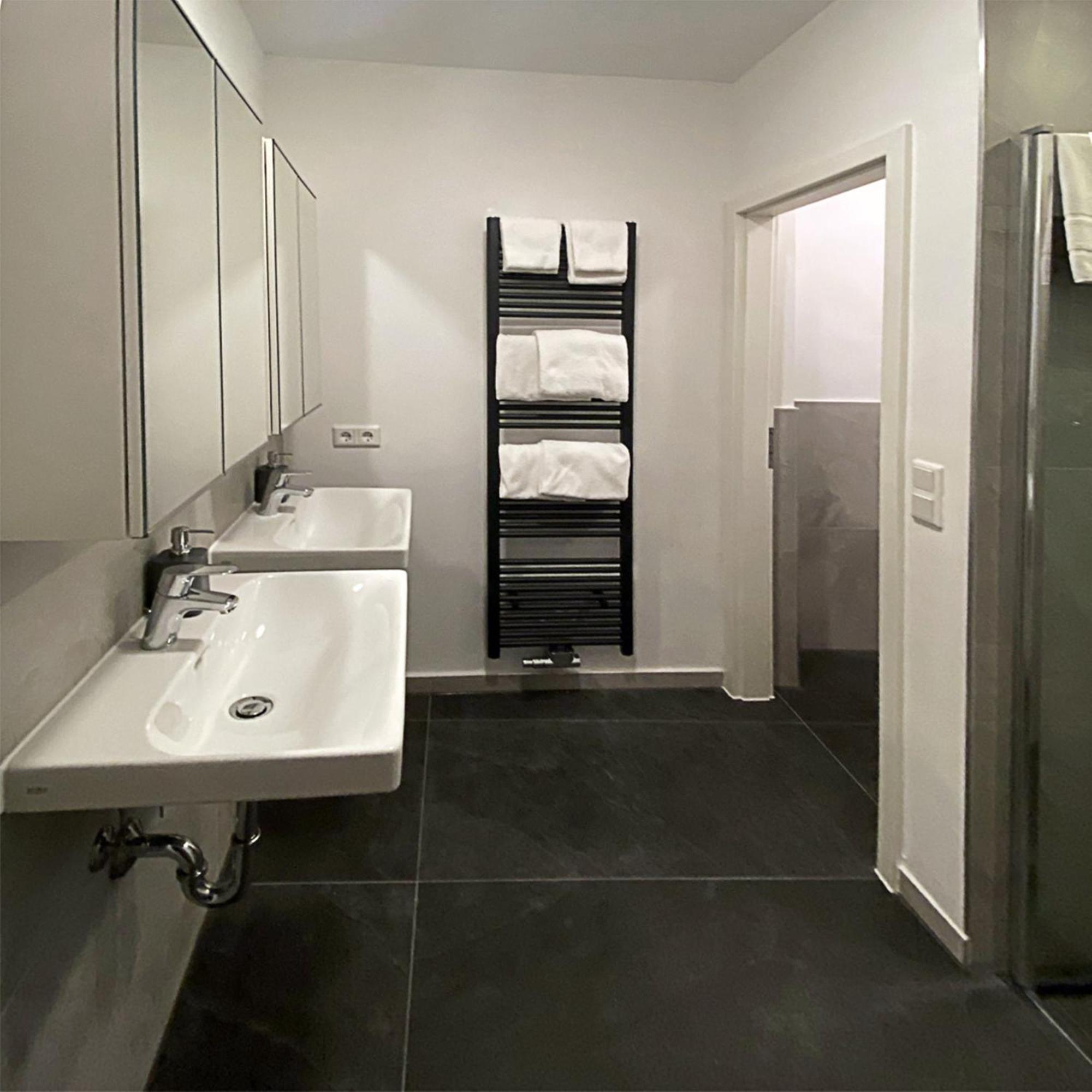 Nurban Apartments Oldtown (Adults Only) Нюрнберг Номер фото